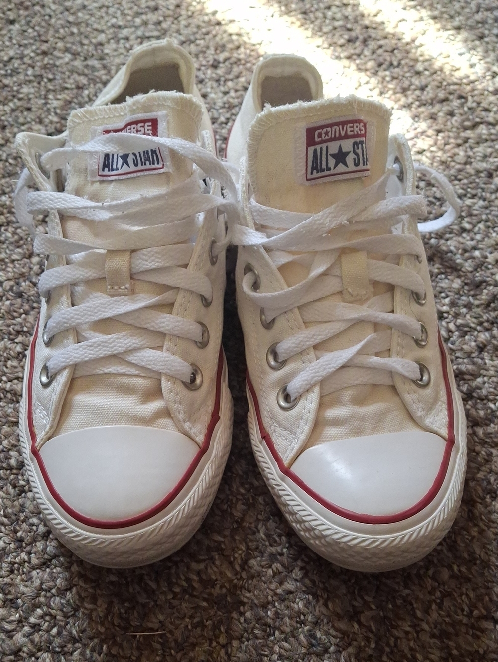 Converse Womans Low Top Sneakers in White with Red Trim